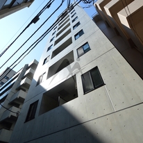 ラシクラスラゾ銀座イースト